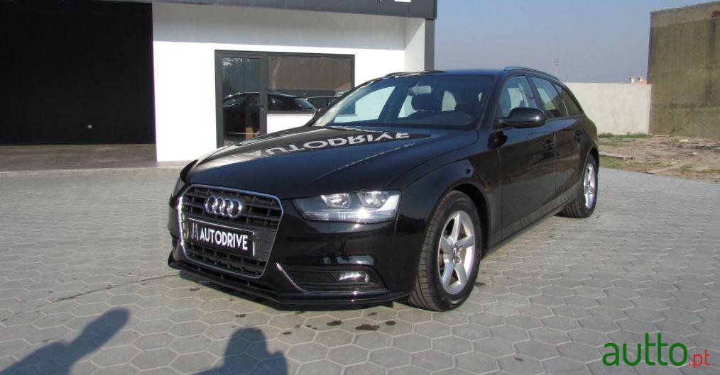 2013' Audi A4 Avant 2.0 TDi photo #1