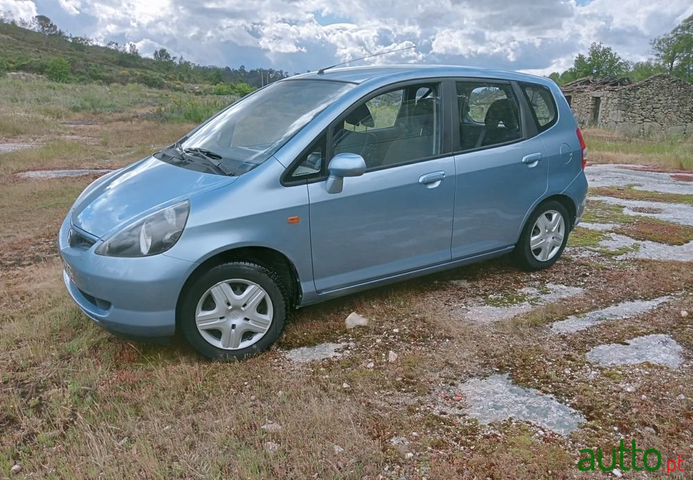 2002' Honda Jazz 1.2 Ls photo #5