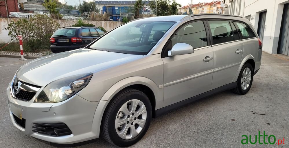2008' Opel Vectra Caravan photo #2