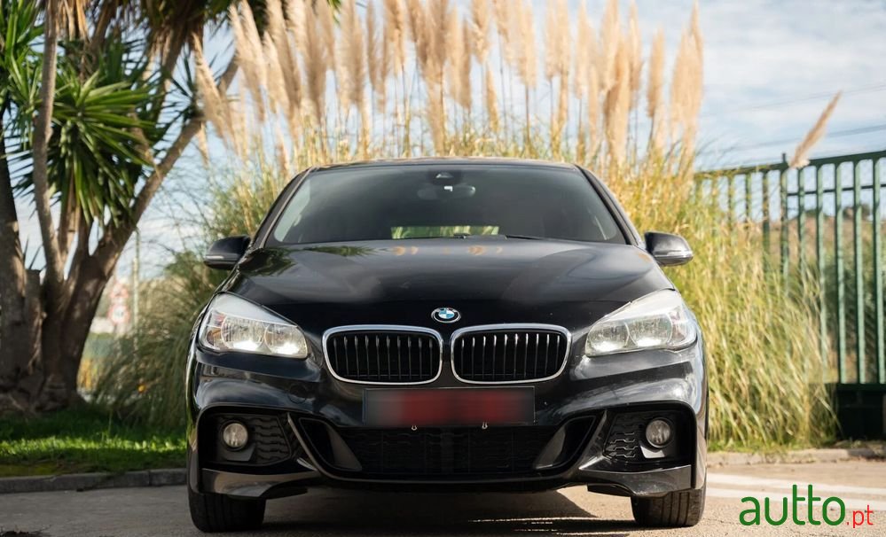 2015' BMW Série 2 D Pack M Auto photo #2