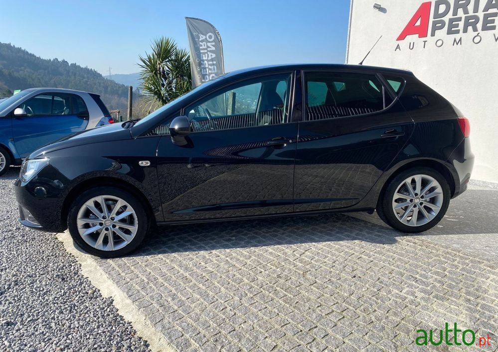 2013' SEAT Ibiza 1.2 Tsi Style photo #3