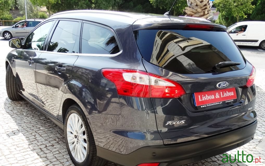 2013' Ford Focus Sw photo #4