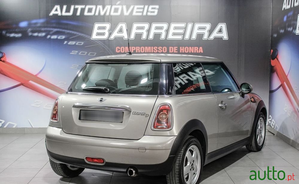 2009' MINI Cooper D photo #6