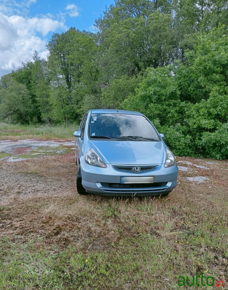 2002' Honda Jazz 1.2 Ls photo #2