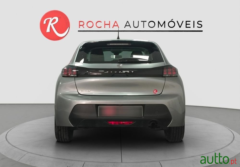 2020' Peugeot 208 photo #5