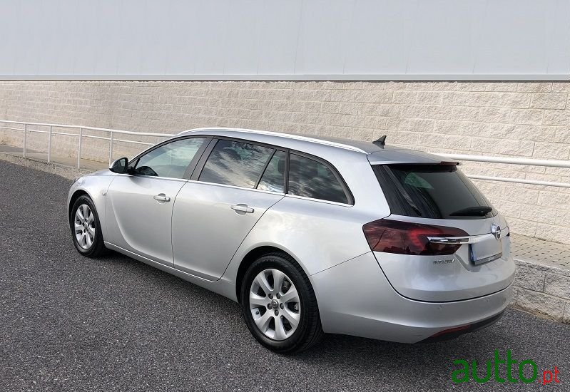 2016' Opel Insignia Sports Tourer photo #4