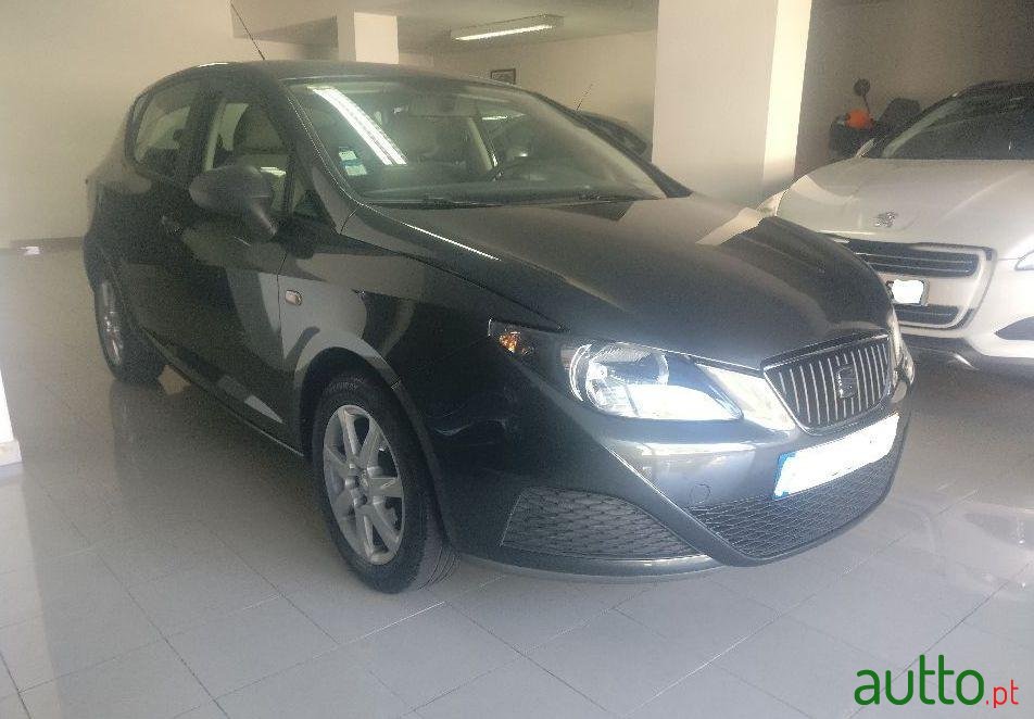 2008' SEAT Ibiza photo #2