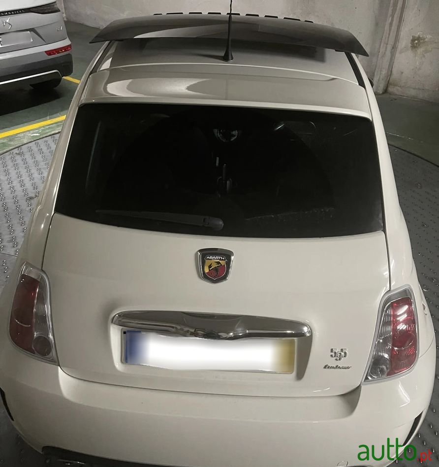 2012' Fiat 595 Abarth photo #2