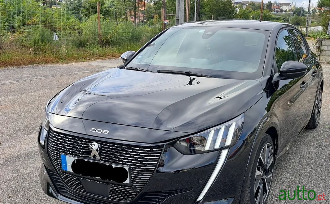 2020' Peugeot 208 photo #1