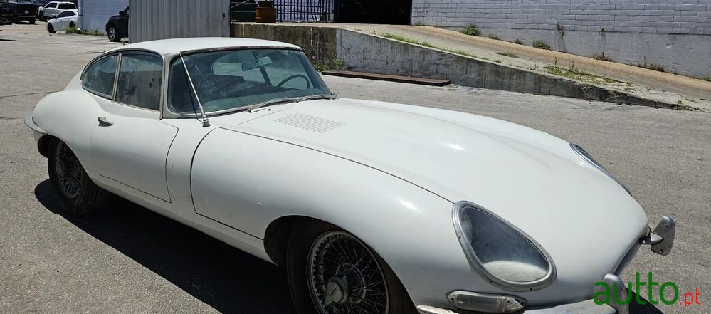 1967' Jaguar E-Type photo #1