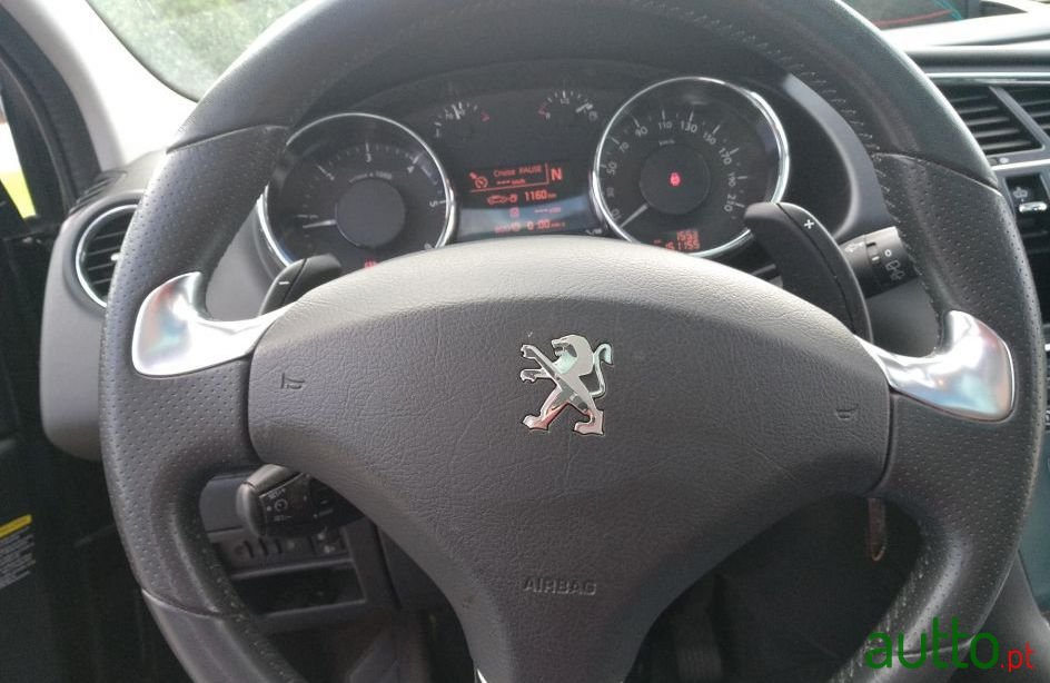 2014' Peugeot 3008 photo #3