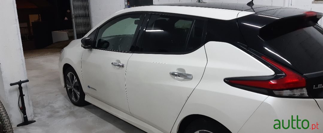 2018' Nissan Leaf photo #3