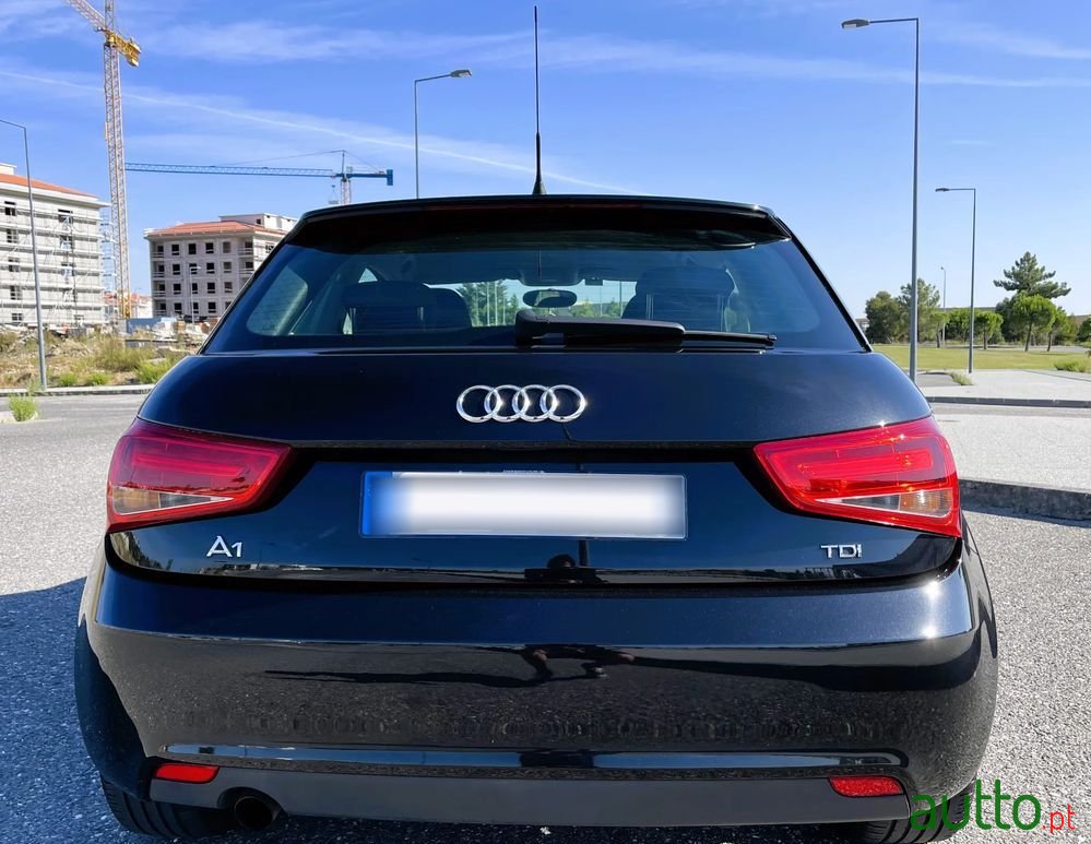 2011' Audi A1 photo #5