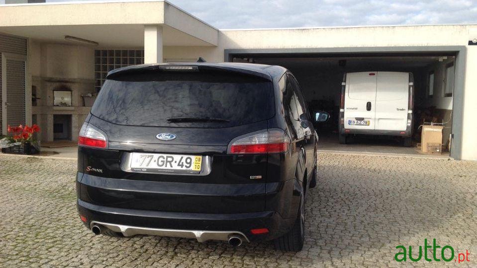 2008' Ford S-Max photo #2