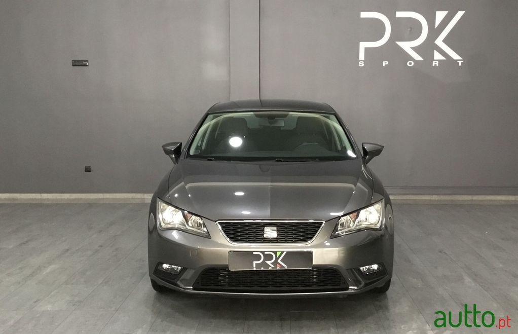 2015' SEAT Leon photo #2