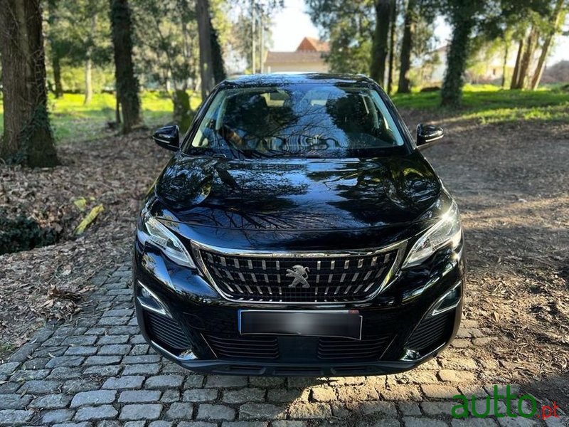 2019' Peugeot 3008 photo #2