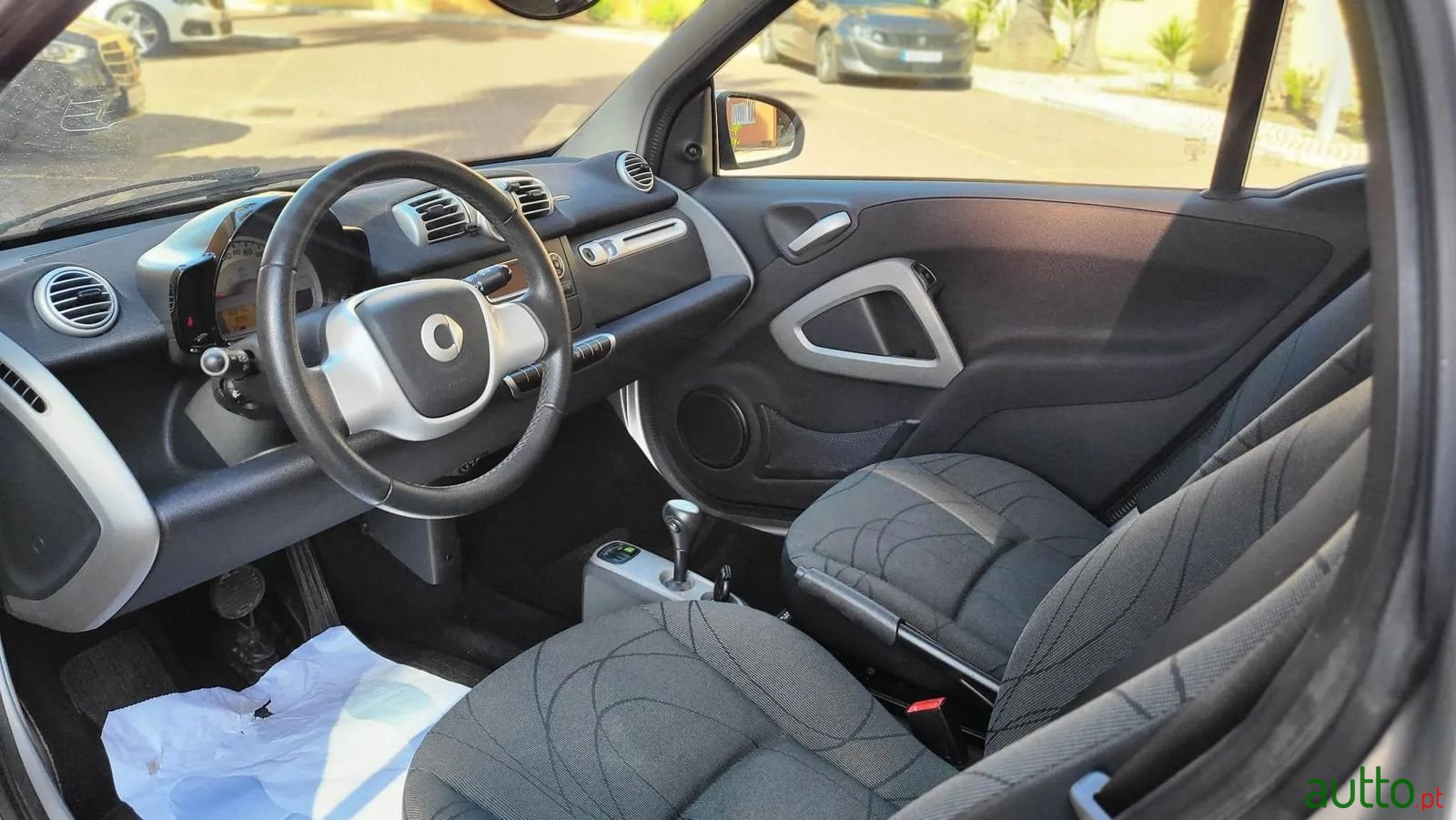 2014' Smart Fortwo photo #2