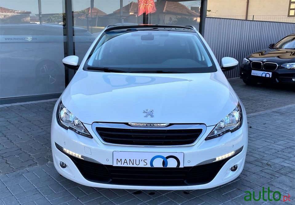 2016' Peugeot 308 Sw photo #2