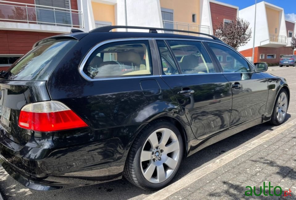 2006' BMW 520 photo #4