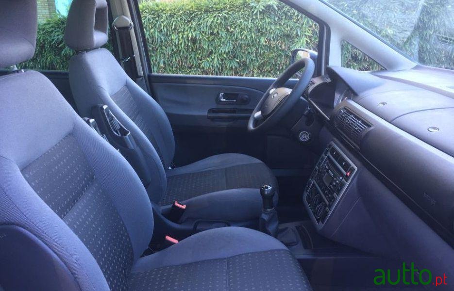 2006' Ford Galaxy photo #4