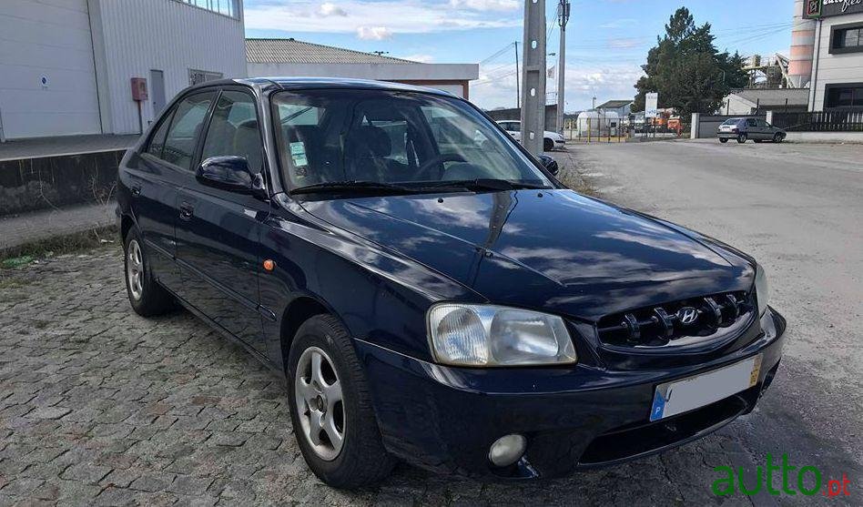2000' Hyundai Accent Ii 1.3 86Cv photo #1