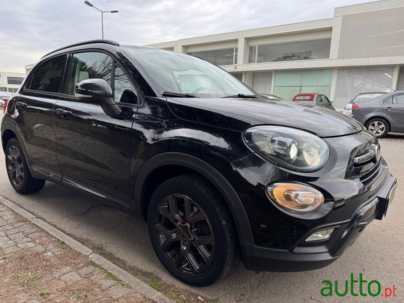 2017' Fiat 500X photo #2