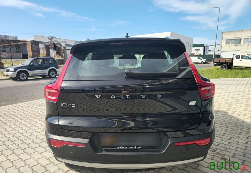 2021' Volvo Xc 40 photo #6