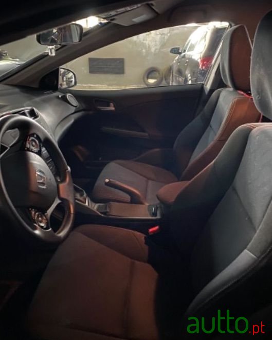 2014' Honda Civic Tourer photo #4