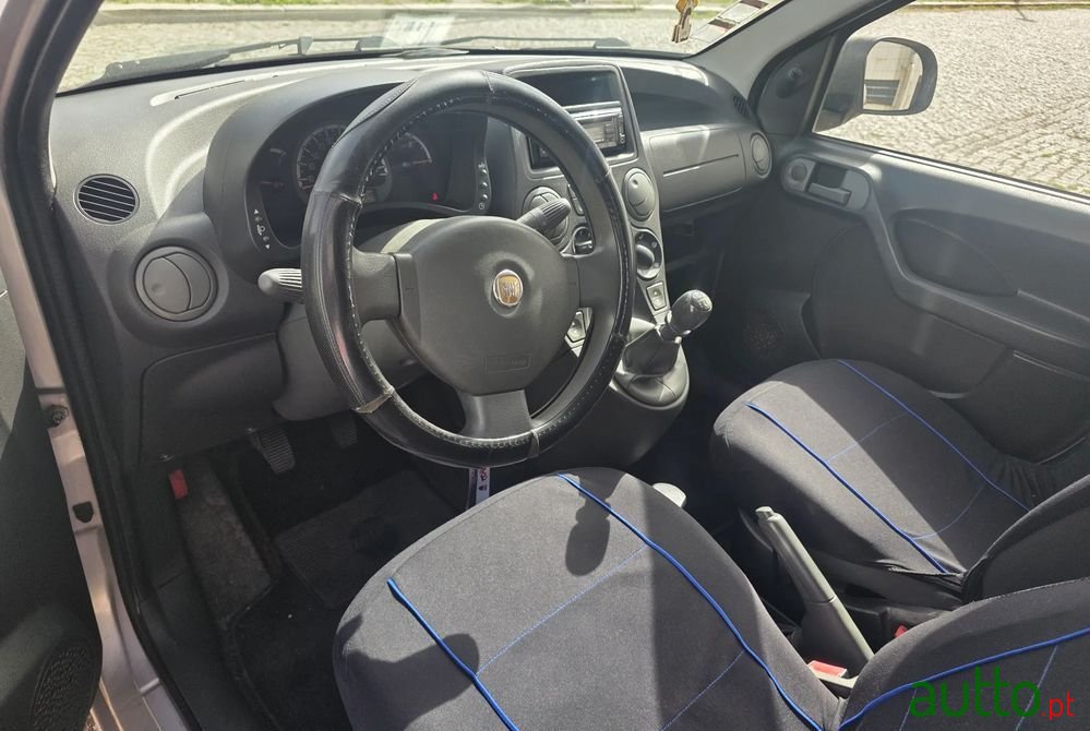 2010' Fiat Panda 1.1 Active photo #2