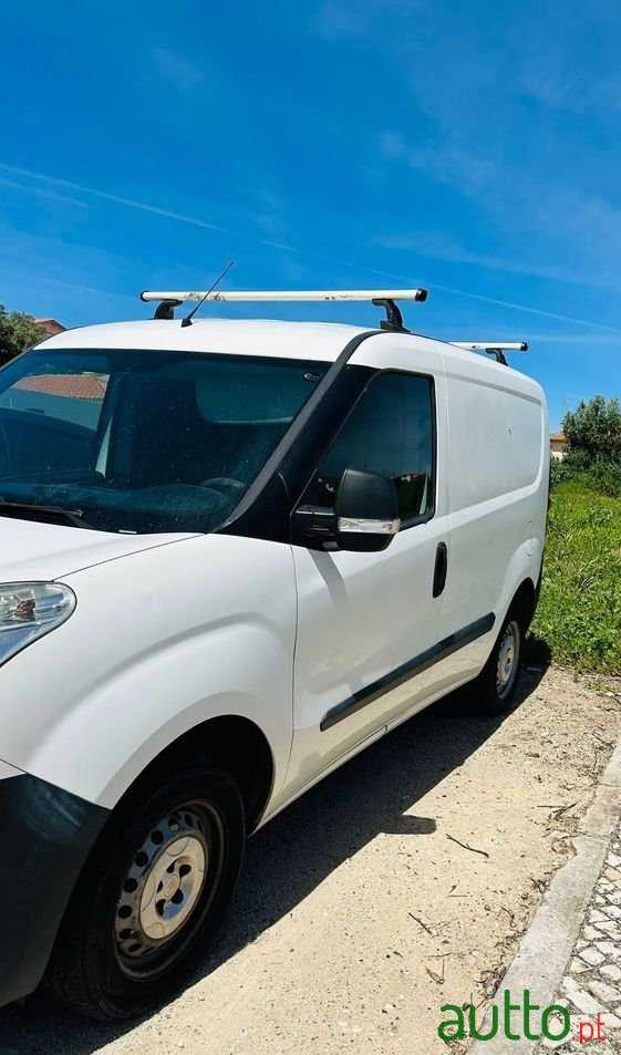 2014' Fiat Doblo photo #1