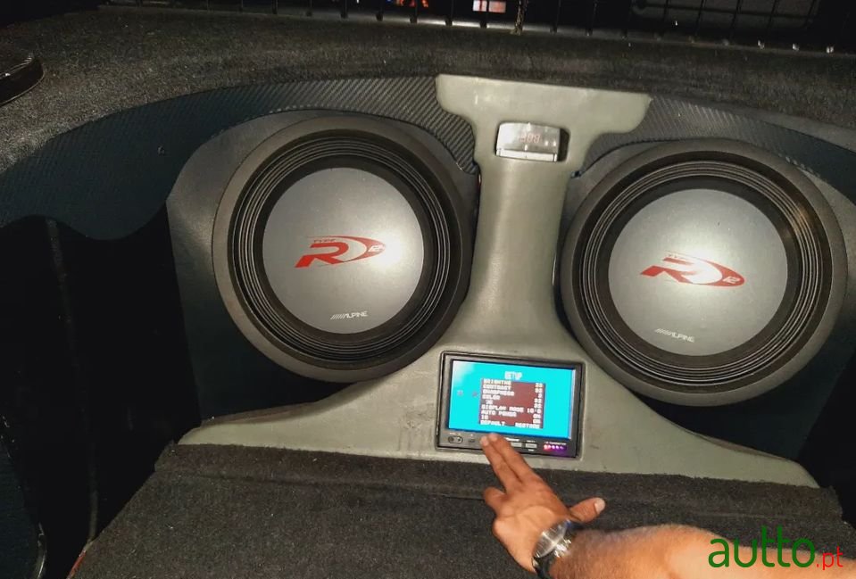 2007' Opel Astra Gtc photo #1