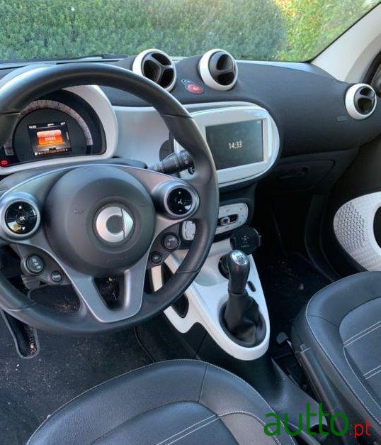 2015' Smart Fortwo Prime photo #1