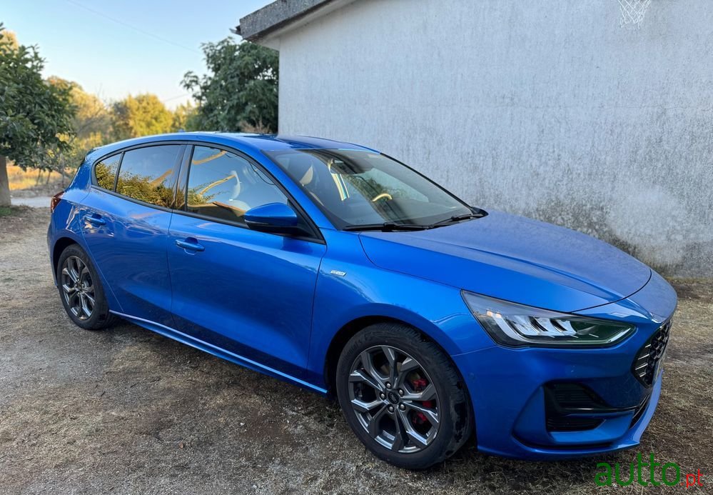 2023' Ford Focus photo #1