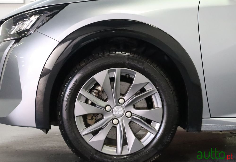 2021' Peugeot e-208 50 Kwh Active photo #5
