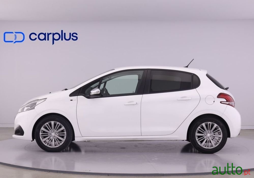 2017' Peugeot 208 photo #4