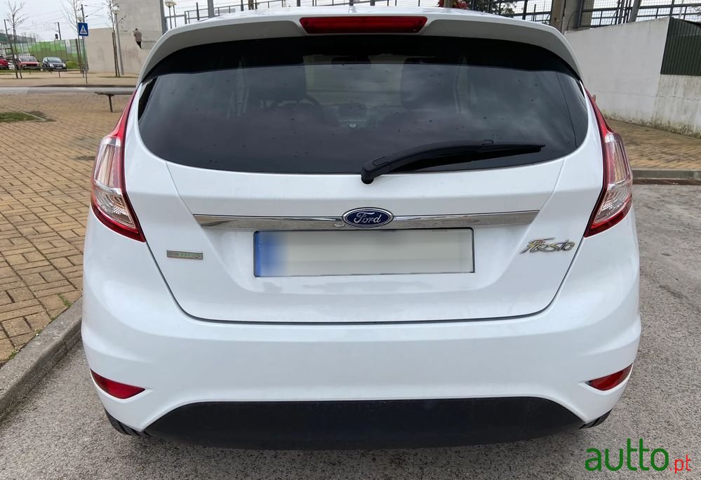 2017' Ford Fiesta photo #6