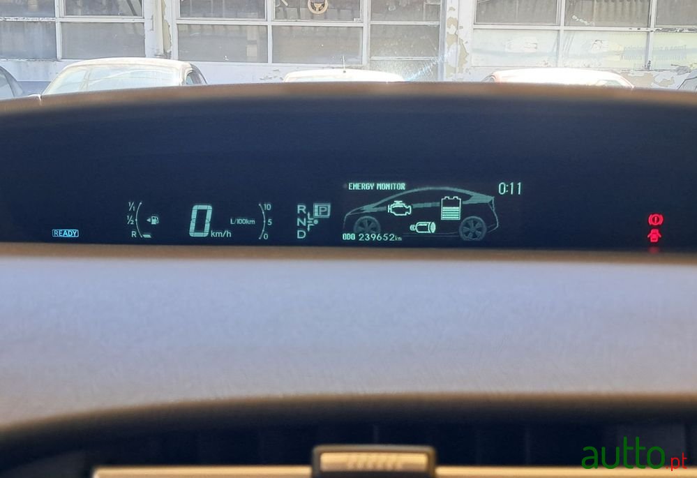 2009' Toyota Prius 1.8 photo #5