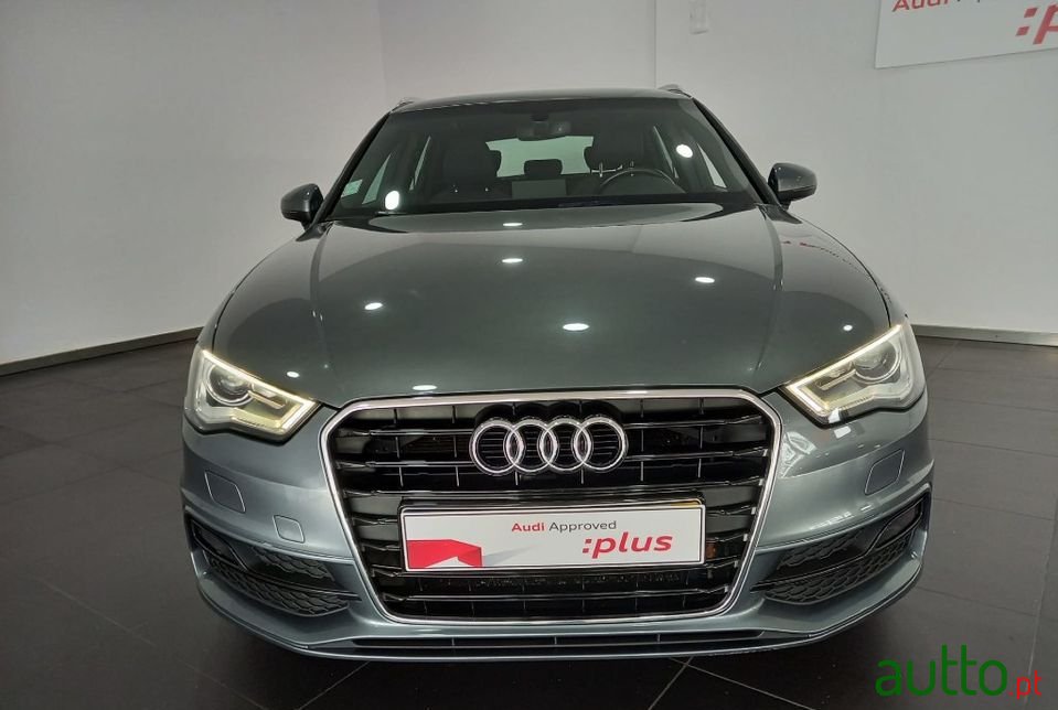 2016' Audi A3 Sportback photo #3