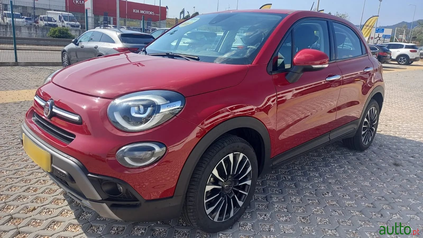 2019' Fiat 500X photo #2