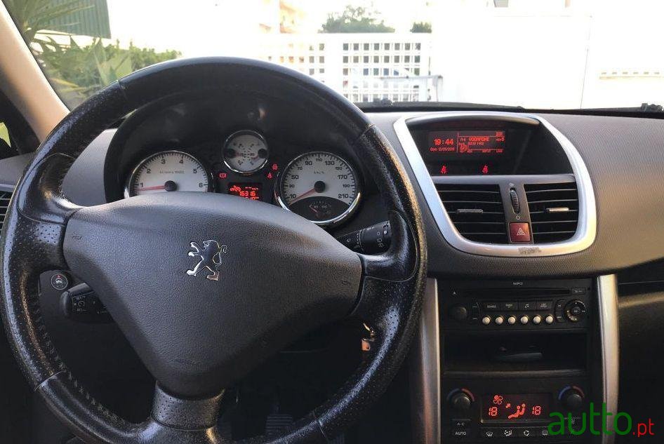 2008' Peugeot 207 Sw photo #4