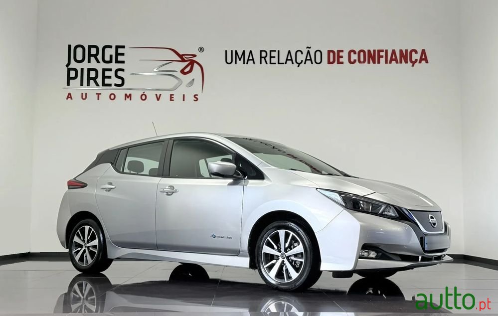 2019' Nissan Leaf Acenta Access photo #2