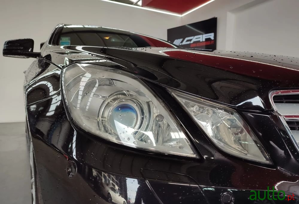 2010' Mercedes-Benz 250 photo #3