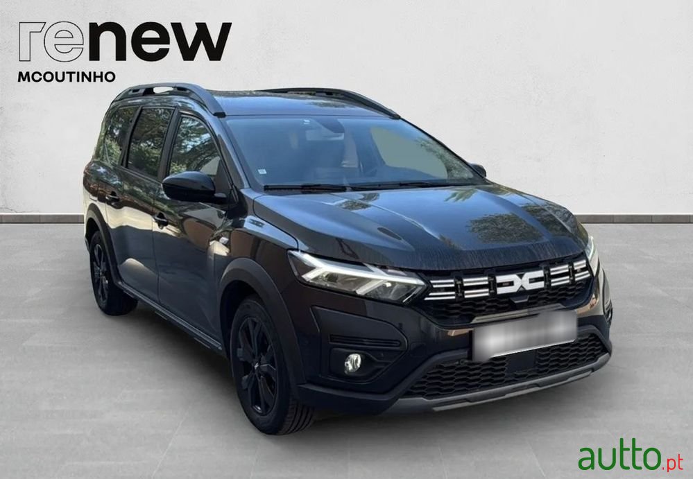 2023' Dacia Jogger photo #3