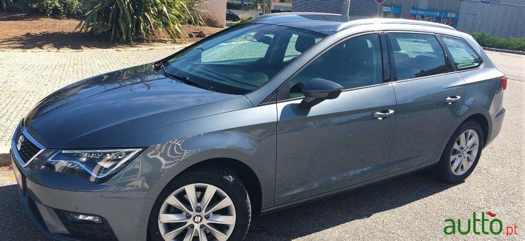 2017' SEAT Leon photo #1