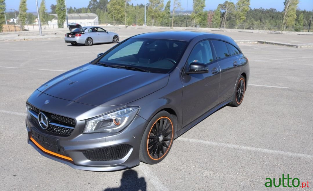 2016' Mercedes-Benz Cla-200 photo #3