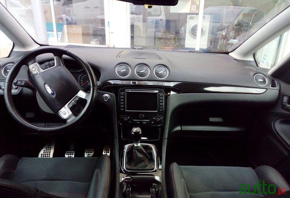 2011' Ford S-Max 2.2 photo #1