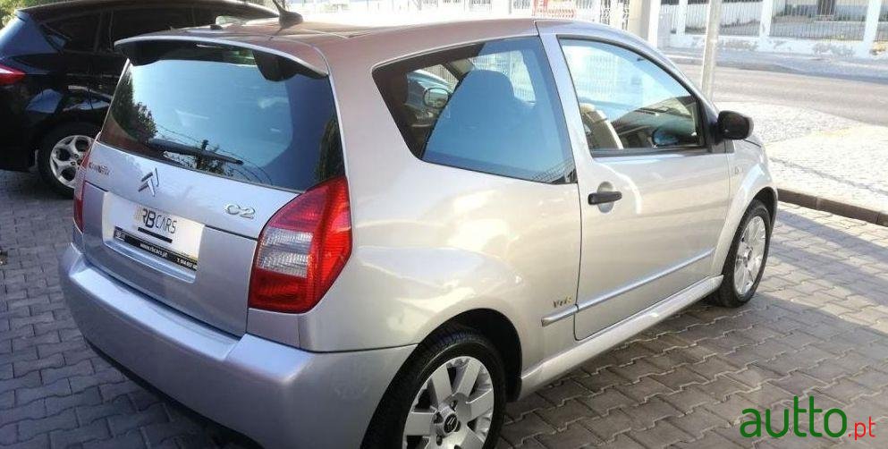 2009' Citroen C2 1.1 Vtr photo #1