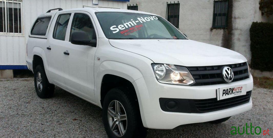 2015' Volkswagen Amarok photo #3