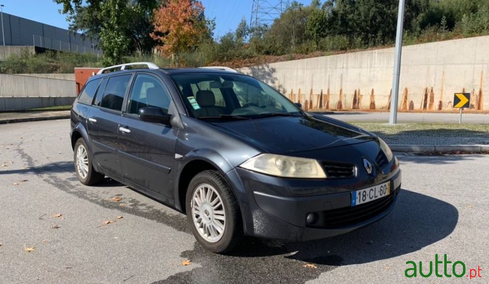 2006' Renault Megane Break photo #3