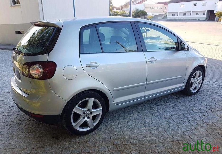 2006' Volkswagen Golf-Plus 2.0 Tdi Sport Ec photo #1